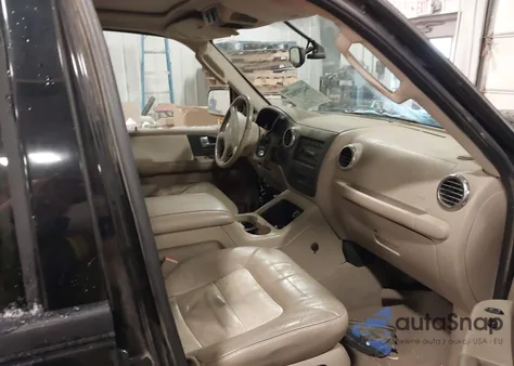 2004 Ford Expedition Eddie Bauer from USA, damaged, VIN 1FMFU18L84LA28373